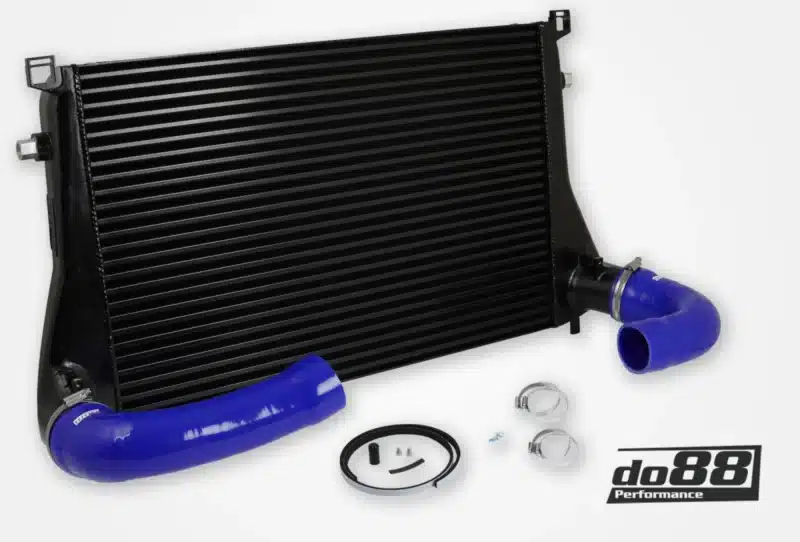 Intercooler D088 pour plate forme MQB et moteur 1.8/2.0 TSI pour VW , AUDI ,Seat , Skoda avec Durites noirs/rouges/bleus au choix – Image 2