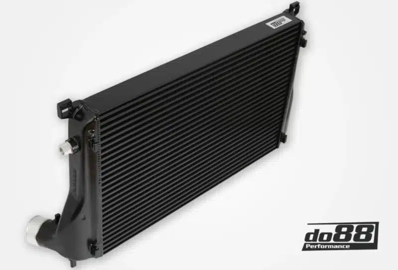 Intercooler D088 pour plate forme MQB et moteur 1.8/2.0 TSI pour VW , AUDI ,Seat , Skoda avec Durites noirs/rouges/bleus au choix – Image 5