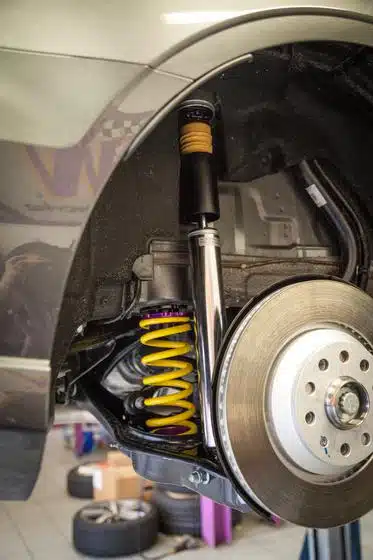 Kit Suspension KW Coilover V4 Clubsport avec supports supérieurs pour Audi RS3 8V Berline/Sportback-Référence 397102AK – Image 10