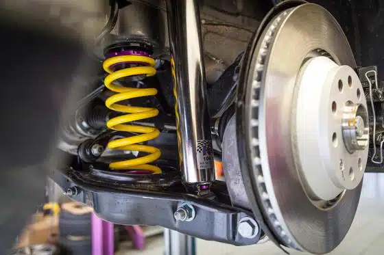 Kit Suspension KW Coilover V4 Clubsport avec supports supérieurs pour Audi RS3 8V Berline/Sportback-Référence 397102AK – Image 11