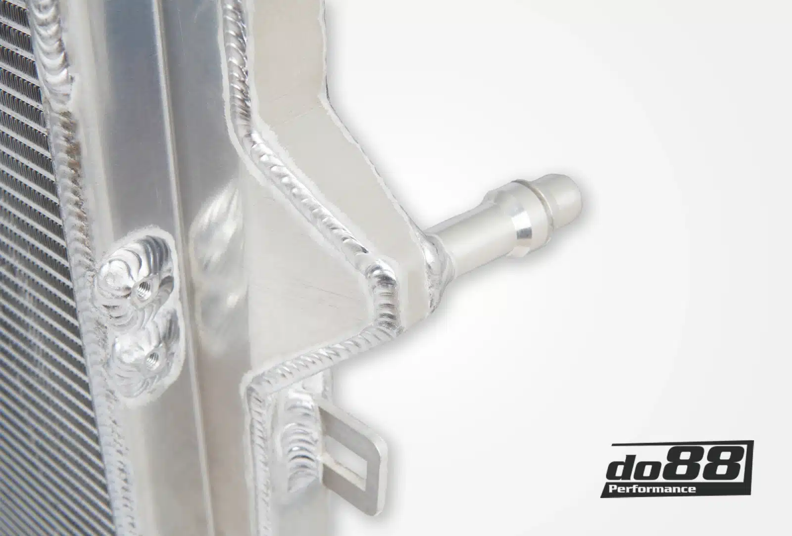do88 Radiateur de charge frontal, BMW Série F – Image 3